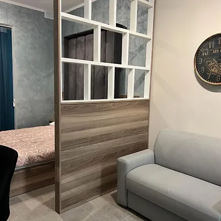 Stresa Court Apartmán *