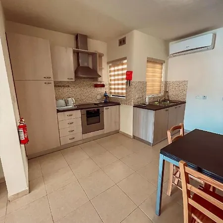 Apartament Stresa Court *