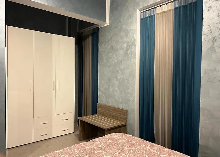 Stresa Court Apartamento *